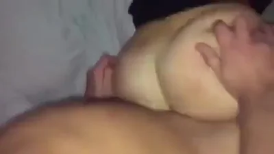 Esposa gosta de ser fodida dos dois lados — captura 