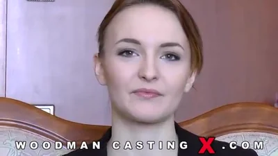 Salope se fait baiser deux fois au casting de Woodman — capture 