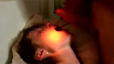 Studentessa ama essere passata di mano in mano — screenshot 