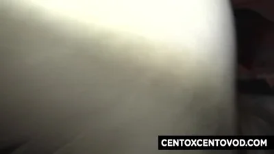 Si sono passati di mano in mano una donna ubriaca — screenshot 