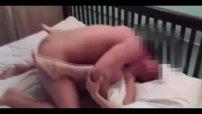 Parejas swinger se entregan al amor en porno casero. — captura 