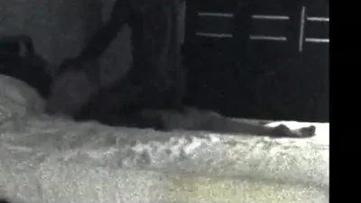 Cara negro fode uma mulher russa — captura 