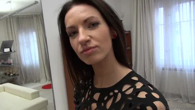 MFM com uma modelo russa magra — captura 
