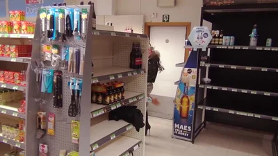 Chick got screwed by all the store customers — screenshot 