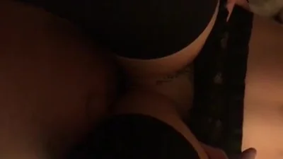 Mari cocu se masturbe en regardant sa femme passionnée coucher avec son amant. — capture 