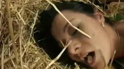 Dark-haired slut came to the farm to service the tired workers in every hole — screenshot 