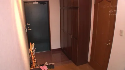 Zia va a letto con due ragazzi giovani — screenshot 