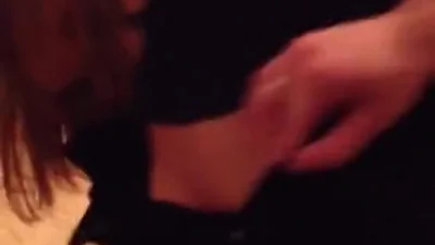 Studentessa viene penetrata doppiamente — screenshot 