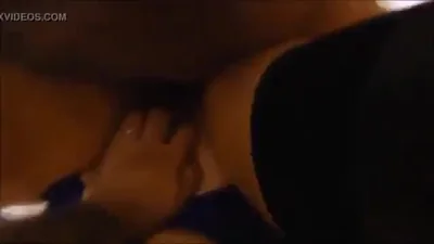Mestre fode a boca de uma escrava sexual vendada — captura 