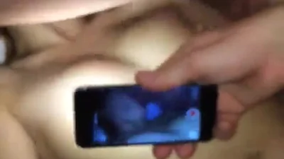 Vadia confiável teve seu ânus rasgado e sua boca cheia de esperma em um sexo em grupo — captura 