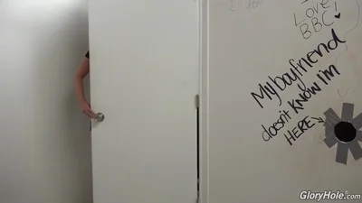 Chick and two cocks in a glory hole — screenshot 