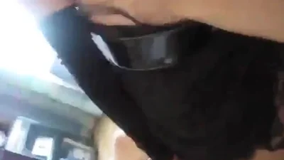 Se follaron a una morena juntos por sus tendencias promiscuas — captura 