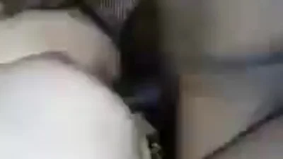 Femme voulait une bite noire et a organisé un plan à trois avec deux hommes noirs — capture 